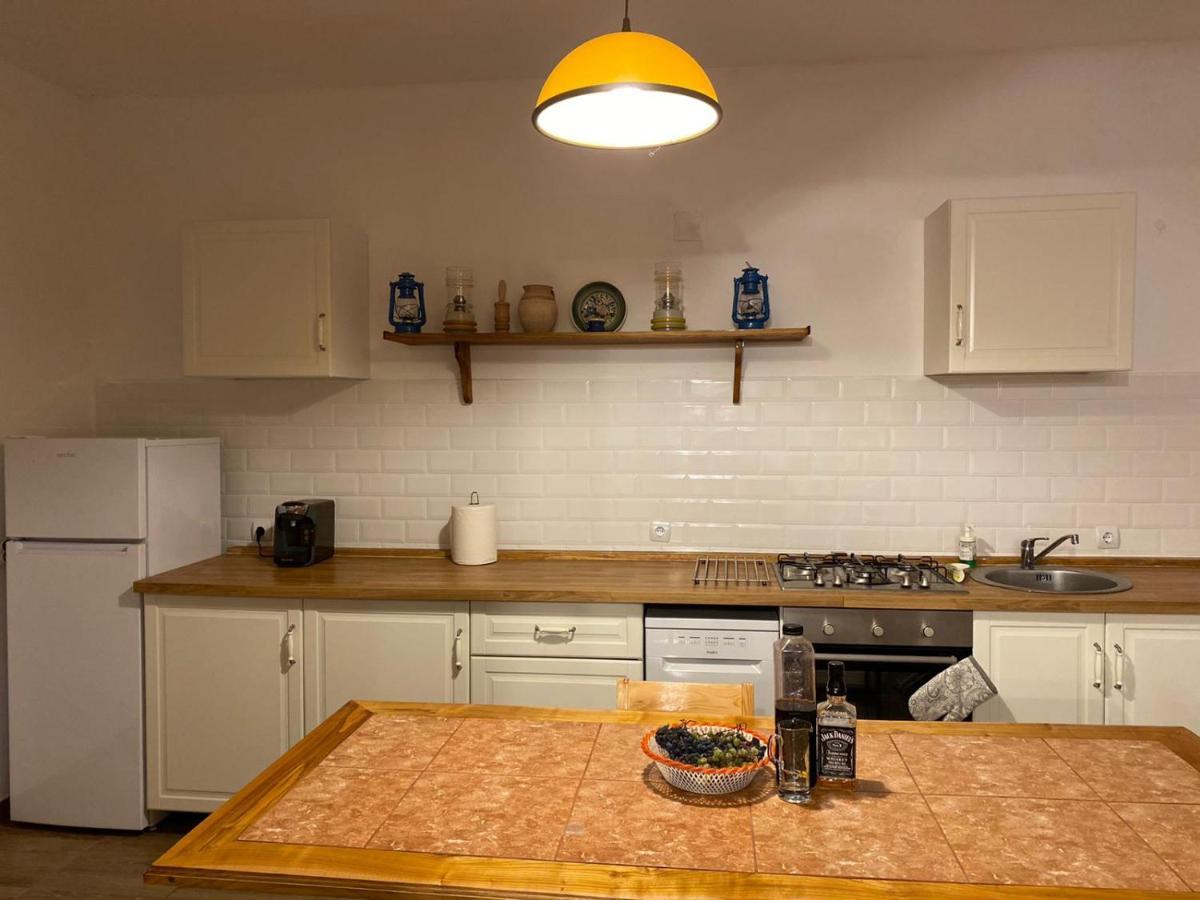 Casuta De La Munte Hotell Sfodea Exteriör bild